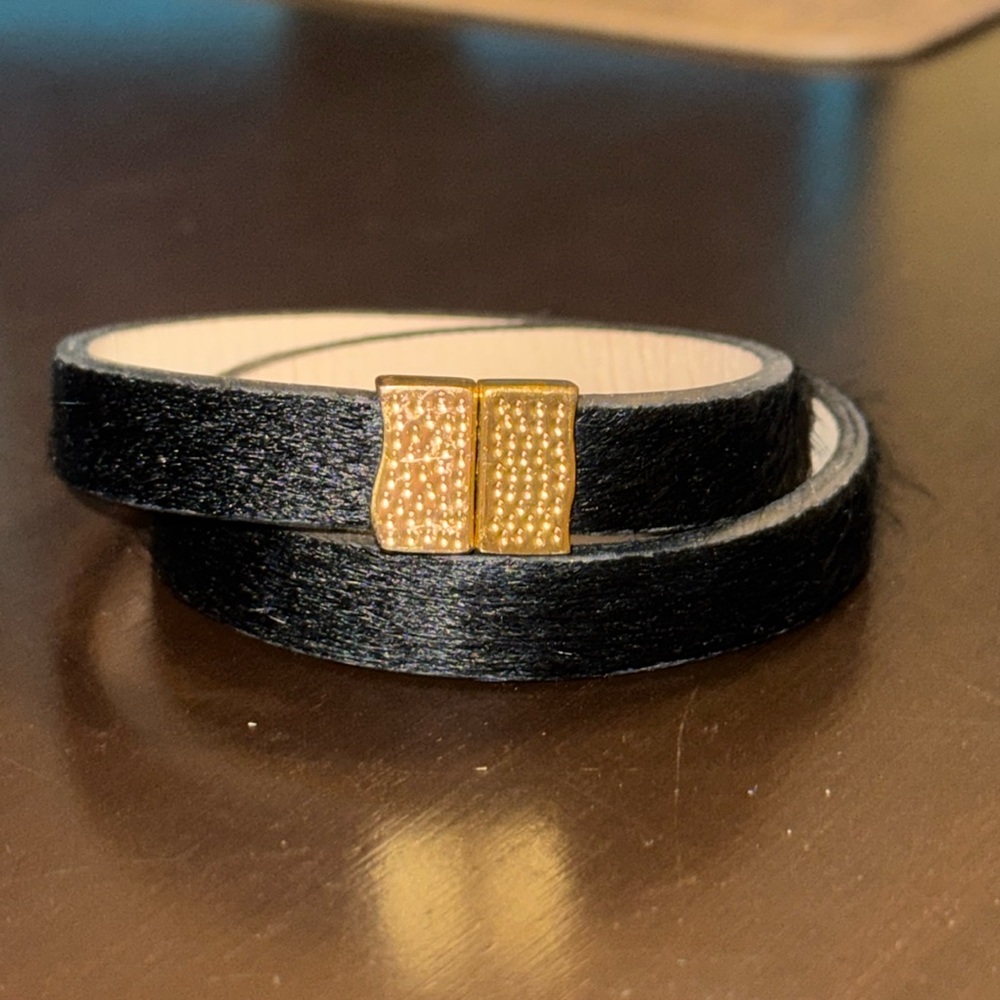 Rustic Cuff Haley Black And Gold Bracelet Or Necklace